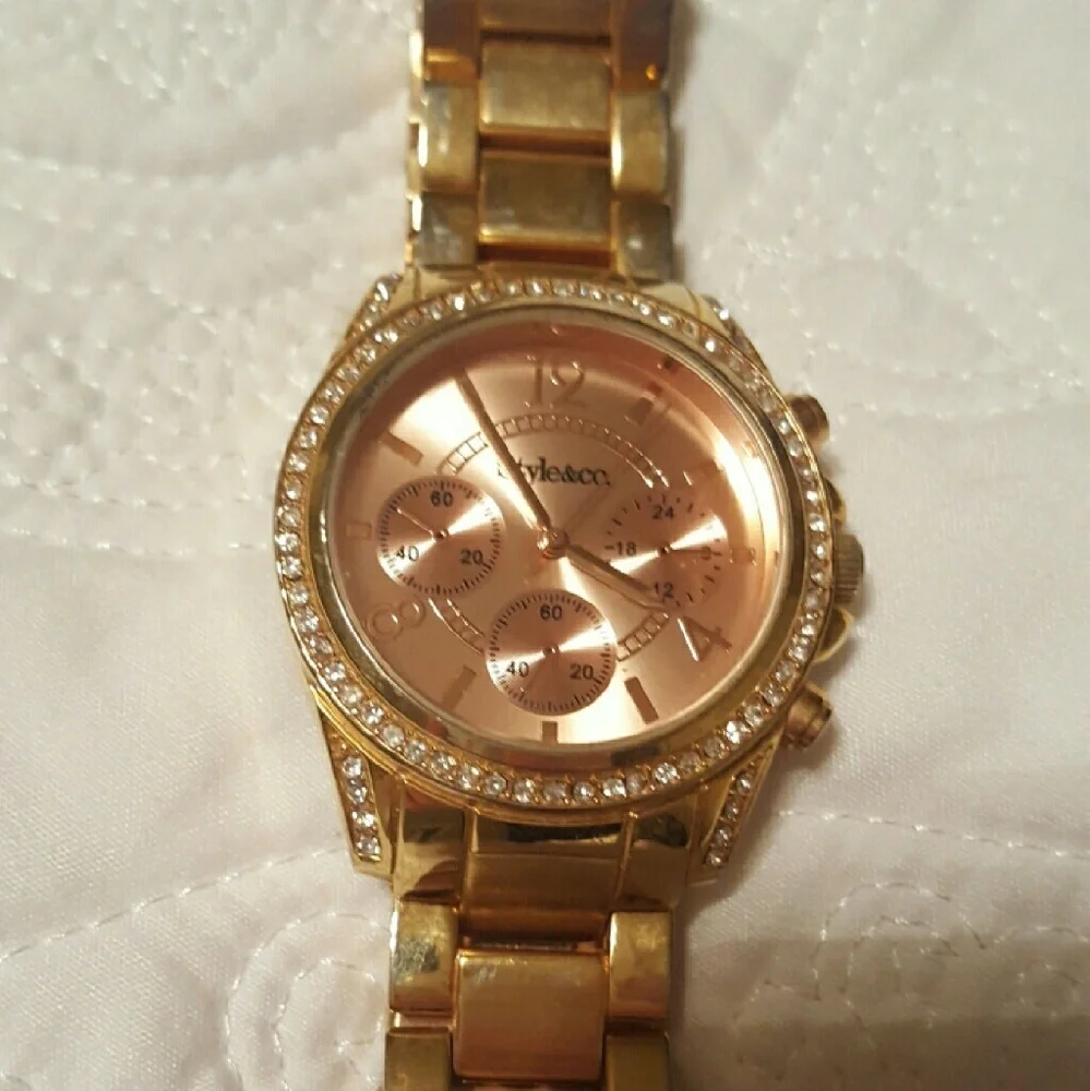 Macy's Gold Watch‎ - Rose Gold & Crystals